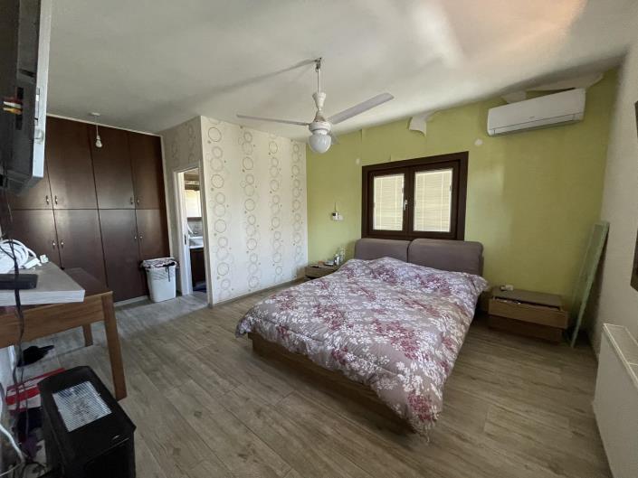 Image No.9-3 Bed Villa for sale