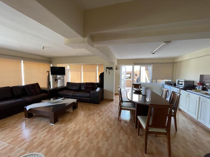 Image No.6-Villa de 4 chambres à vendre à Aradippou