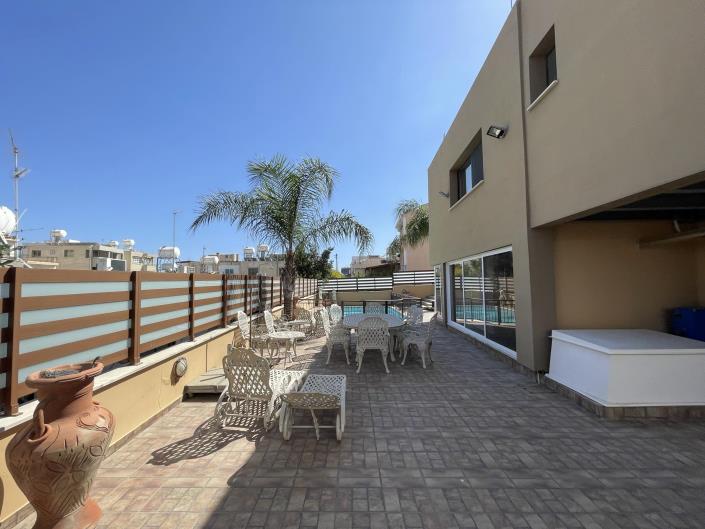 Image No.8-Villa de 4 chambres à vendre à Aradippou