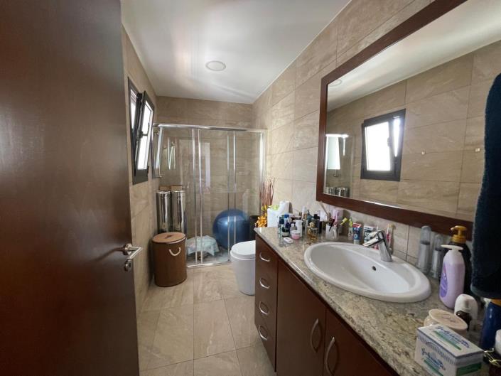 Image No.28-Villa de 4 chambres à vendre à Aradippou