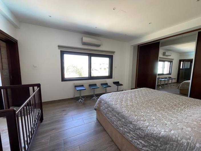 Image No.30-Villa de 4 chambres à vendre à Aradippou