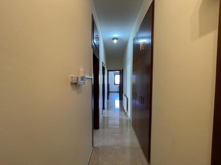 Image No.33-Villa de 4 chambres à vendre à Aradippou