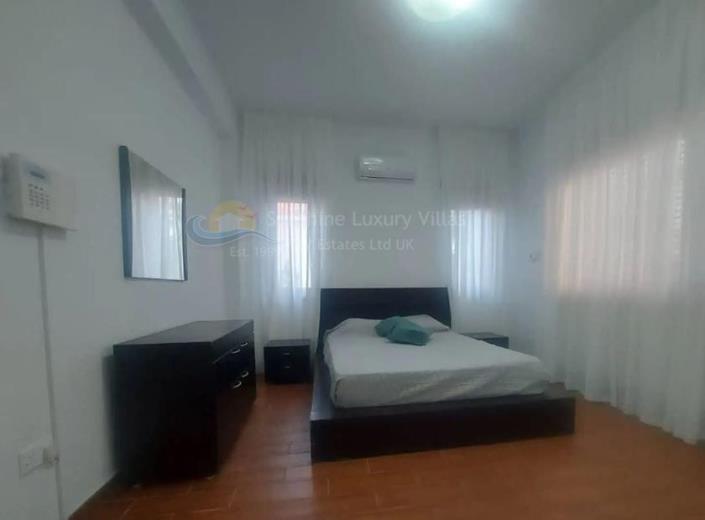 Image No.12-Villa de 5 chambres à vendre à Aradippou