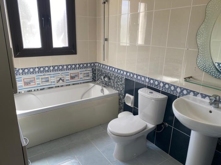 Image No.23-4 Bed Villa for sale