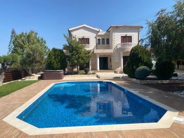 WhatsApp-Image-2025-04-02-at-14-14-39--3-