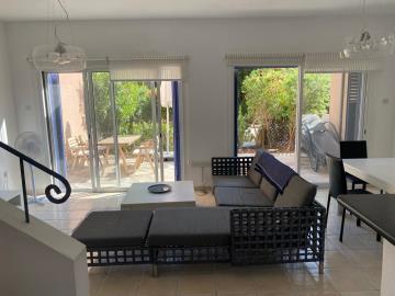 WhatsApp-Image-2025-04-11-at-07-37-38--3-