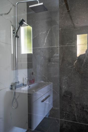 Image No.20-4 Bed Bungalow for sale