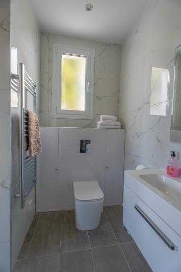 Image No.21-4 Bed Bungalow for sale