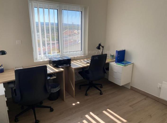 Image No.17-3 Bed Villa for sale