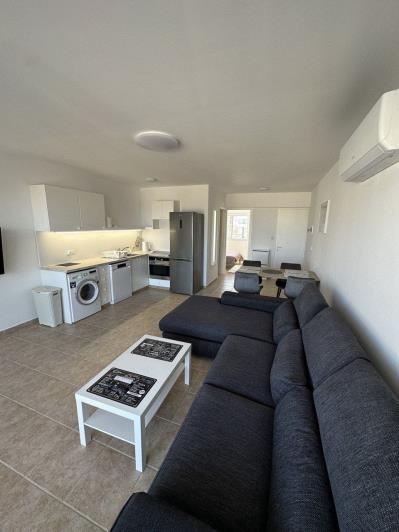 Image No.4-Appartement de 1 chambre à vendre à Peyia