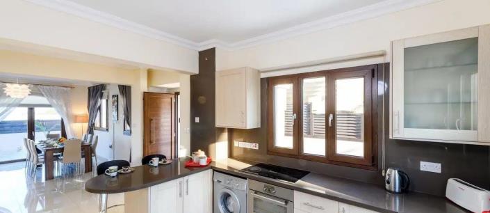 Image No.4-Villa de 4 chambres à vendre à Kapparis