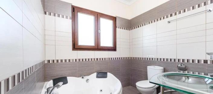 Image No.9-Villa de 4 chambres à vendre à Kapparis