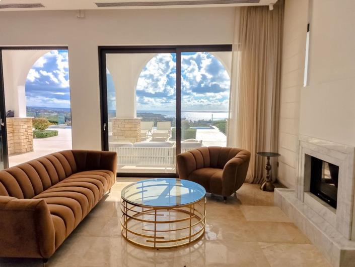 Image No.10-3 Bed Villa for sale