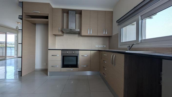 Image No.5-Appartement de 3 chambres à vendre à Kato Polemidia