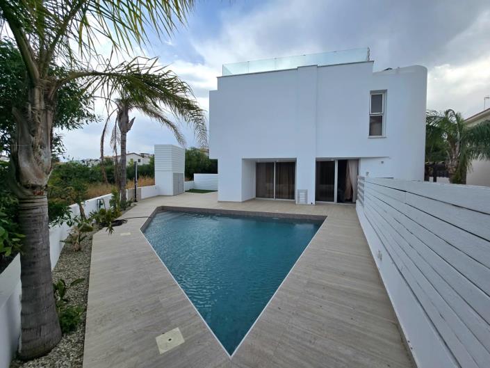 Image No.24-Villa de 5 chambres à vendre à Protaras