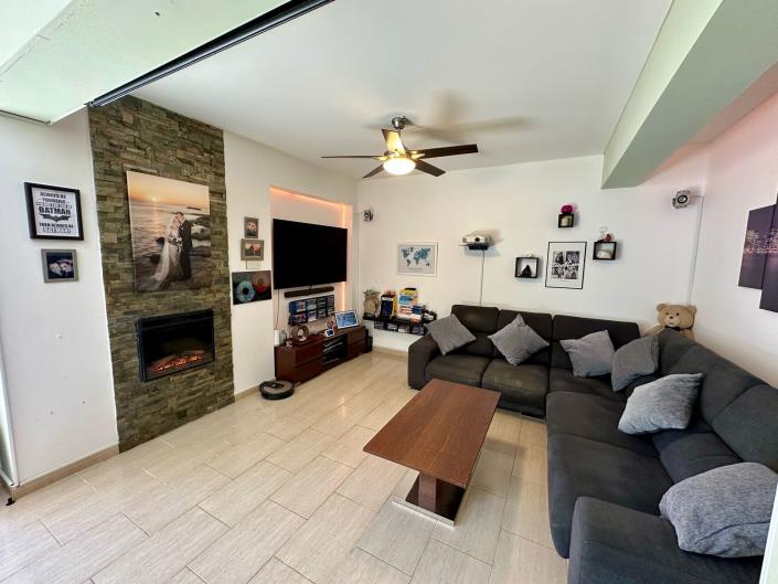 Image No.5-Maison de ville de 3 chambres à vendre à Kissonerga