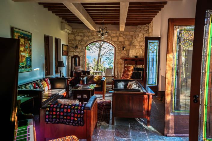 Image No.5-7 Bed Villa for sale