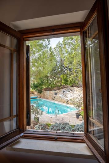 Image No.20-7 Bed Villa for sale