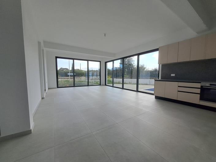 Image No.4-Villa de 3 chambres à vendre à Pernera