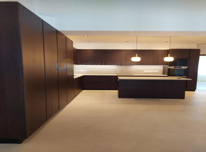 Image No.5-Villa de 8 chambres à vendre à Kapsalos