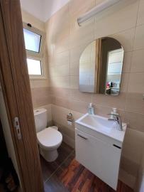 84b262761af3399710994dd94a04a838