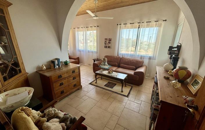 Image No.6-Villa de 4 chambres à vendre à Peyia