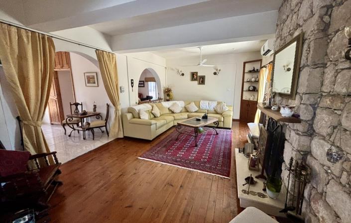 Image No.10-Villa de 4 chambres à vendre à Peyia