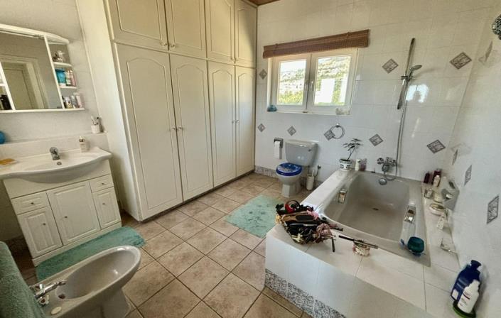 Image No.14-Villa de 4 chambres à vendre à Peyia