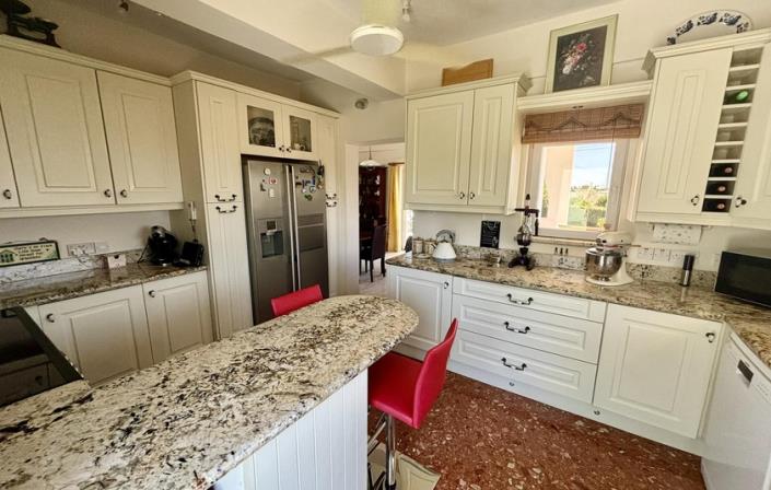 Image No.16-Villa de 4 chambres à vendre à Peyia