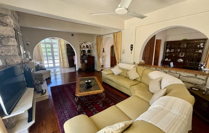 Image No.19-Villa de 4 chambres à vendre à Peyia