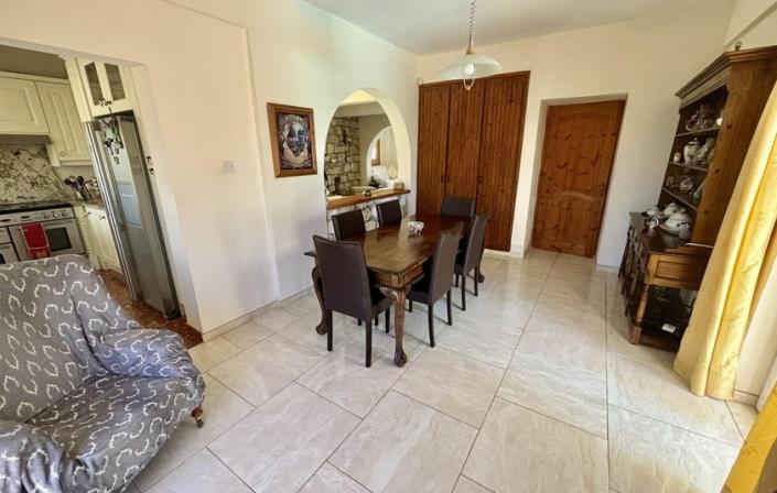 Image No.20-Villa de 4 chambres à vendre à Peyia