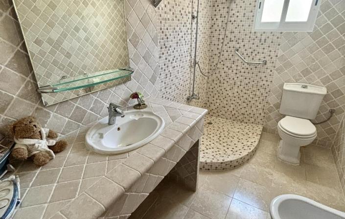 Image No.22-Villa de 4 chambres à vendre à Peyia