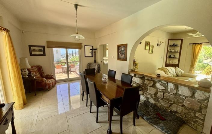 Image No.24-Villa de 4 chambres à vendre à Peyia