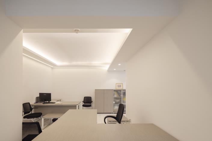 Image No.9-Commercial de 4 chambres à vendre à Limassol