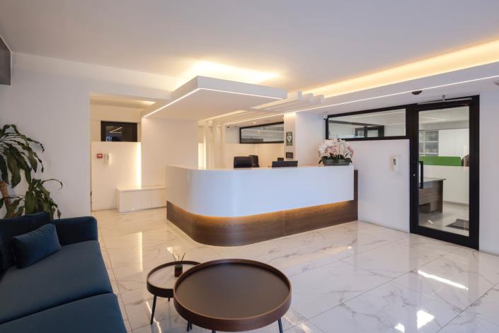 Image No.6-Commercial de 4 chambres à vendre à Limassol