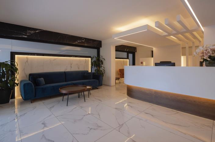 Image No.4-Commercial de 4 chambres à vendre à Limassol