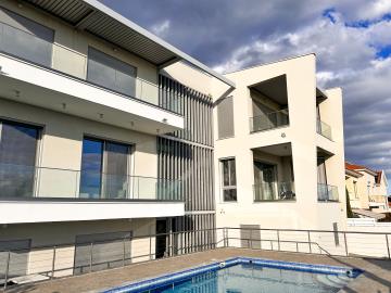 1_MIKO_EXTERIOR_POOL_01