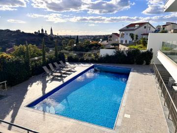 1_MIKO_EXTERIOR_POOL_03