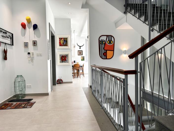 Image No.6-Villa de 7 chambres à vendre à Mouttagiaka