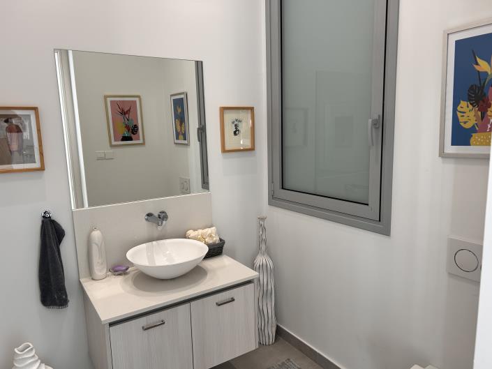 Image No.20-Villa de 7 chambres à vendre à Mouttagiaka