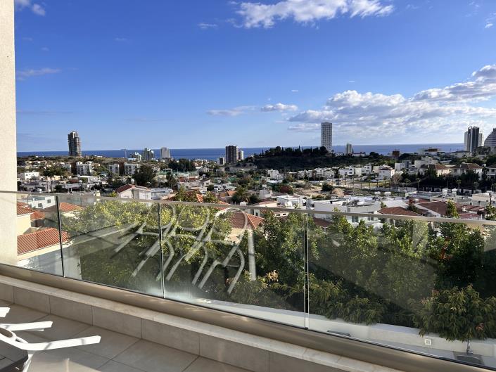 Image No.32-Villa de 7 chambres à vendre à Mouttagiaka