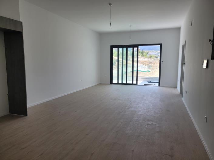 Image No.3-Appartement de 2 chambres à vendre à Agios Athanasios