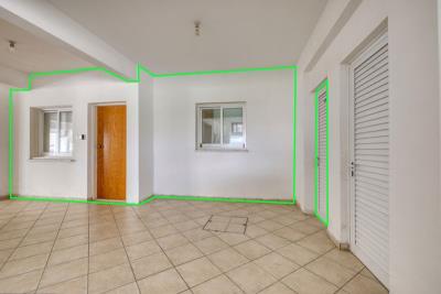 Apartment-Entrance-and-store-Cuboard-Outlined