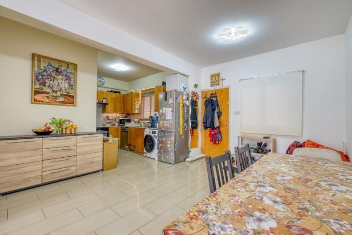 Image No.10-3 Bed Apartment for sale