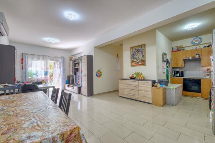 Image No.11-3 Bed Apartment for sale