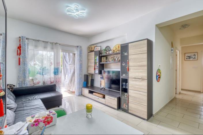 Image No.12-3 Bed Apartment for sale