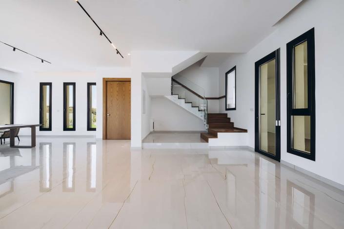 Image No.29-Villa de 5 chambres à vendre à Agios Tychonas