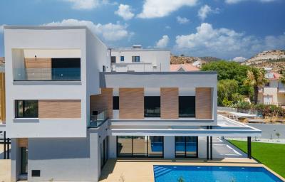 Cover-5-bedroom-villa-for-sale-in-limassol--1-