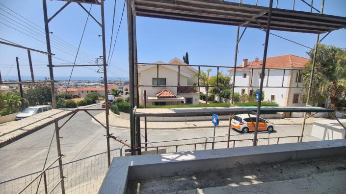 Image No.5-Appartement de 2 chambres à vendre à Agios Athanasios