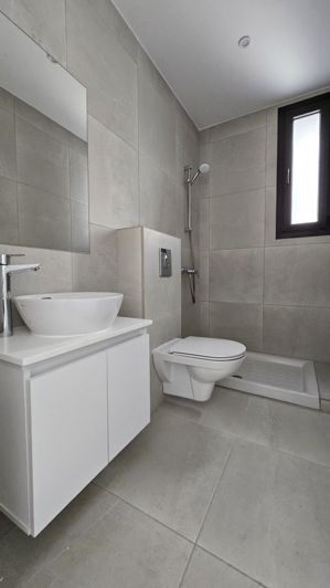 Image No.9-3 Bed Apartment for sale